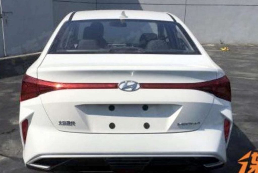 2020 Hyundai Verna image1