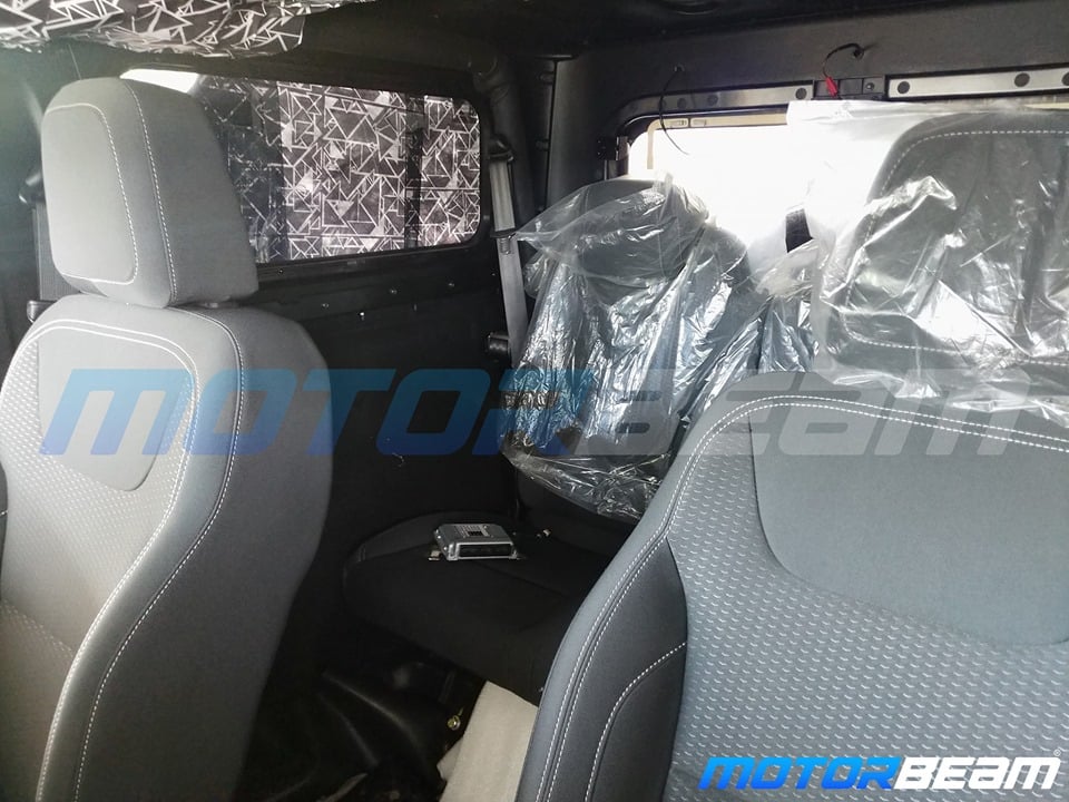 2020 Mahindra Thar seats