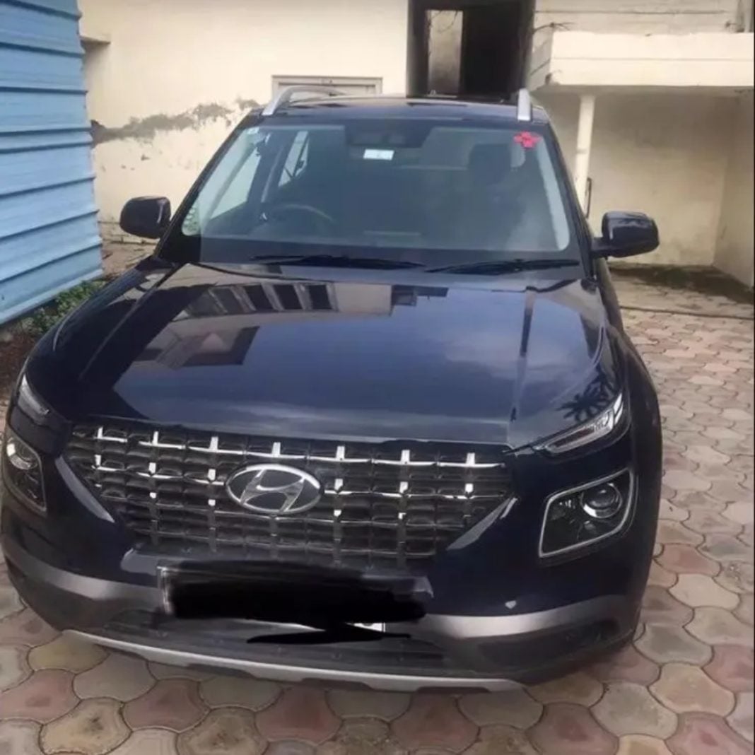 hyundai venue diecast model