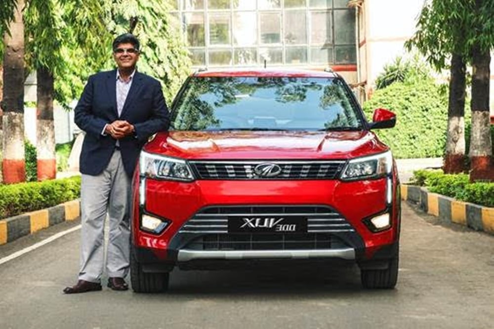 Mahindra-XUV300-AMT