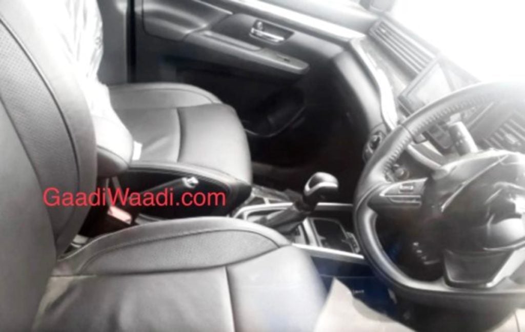 Maruti Suzuki XL6 interiors spied