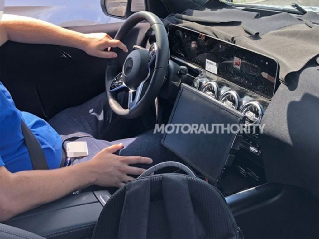 2020 Mercedes Benz GLA gets Mercedes' latest interior design layout