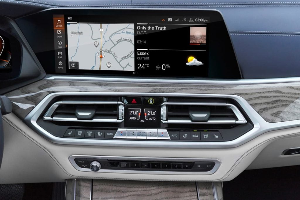 Bmw's latest iDrive system in the new X7