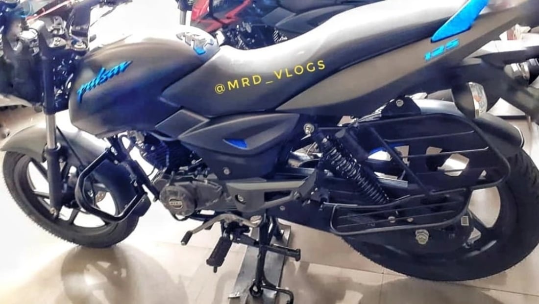 Pulsar sales 125 blue
