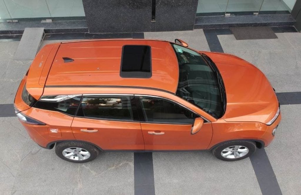 Tata Harrier sunroof image 