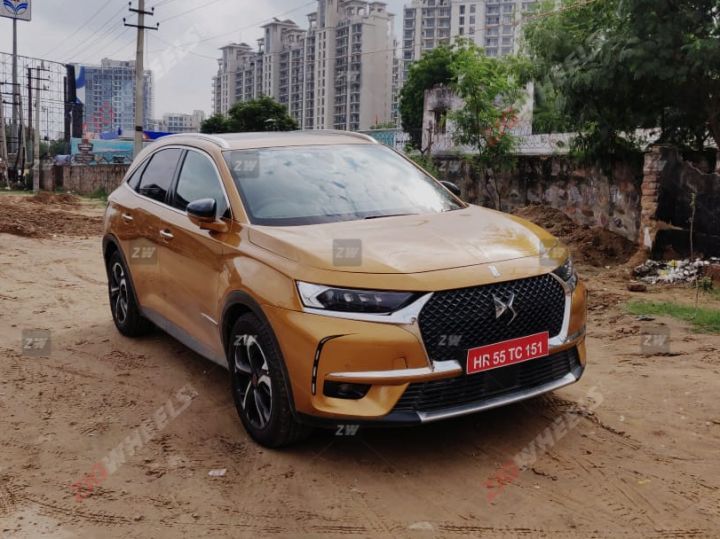 DS 7 Crossback Spied testing in India