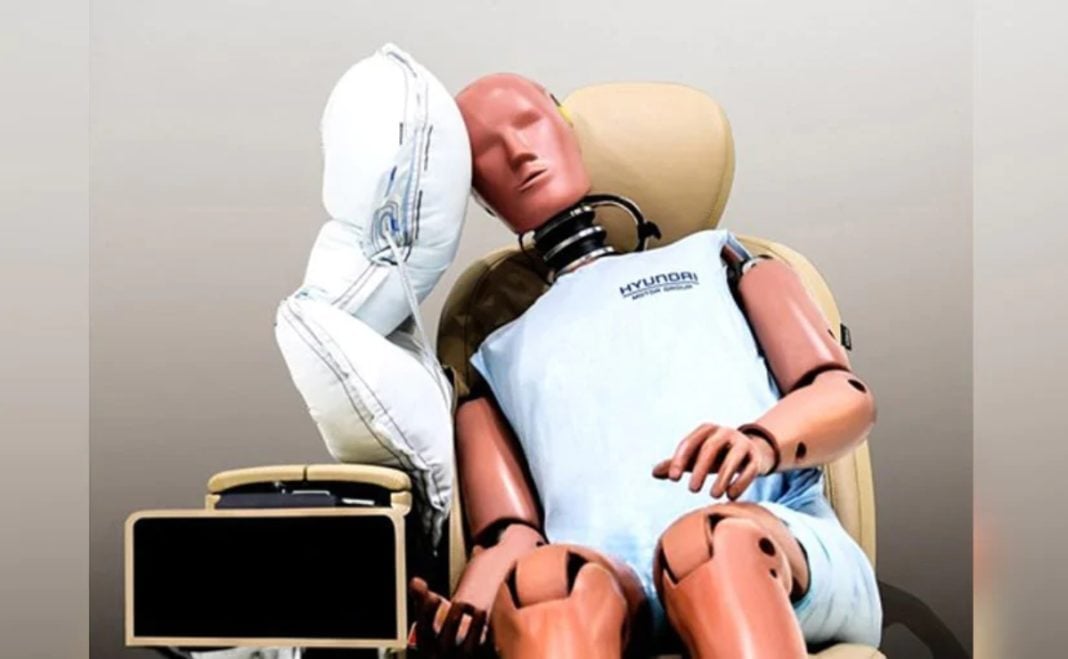 Hyundai Motor Group Centre Side Airbag To Reduce Head Injuries » Car