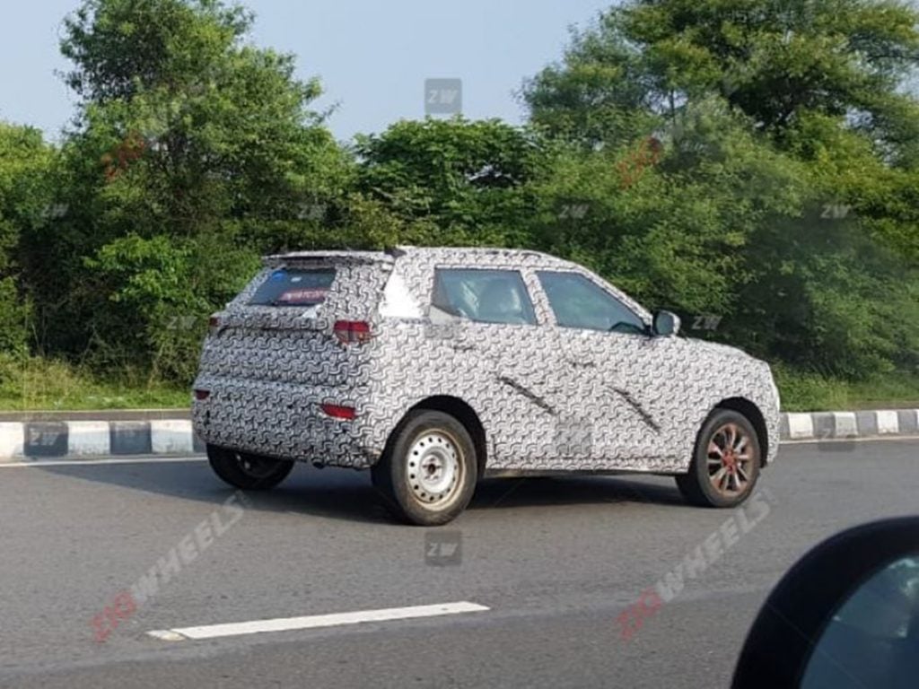 Mahindra XUV300 BS-VI petrol