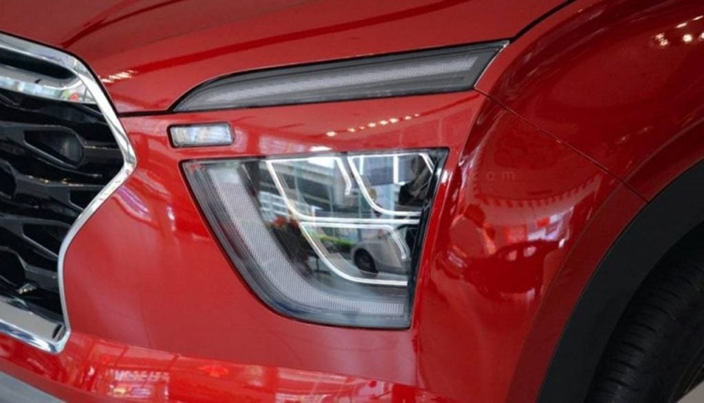 The headlamp cluster of the new Creta is rather quite interesting