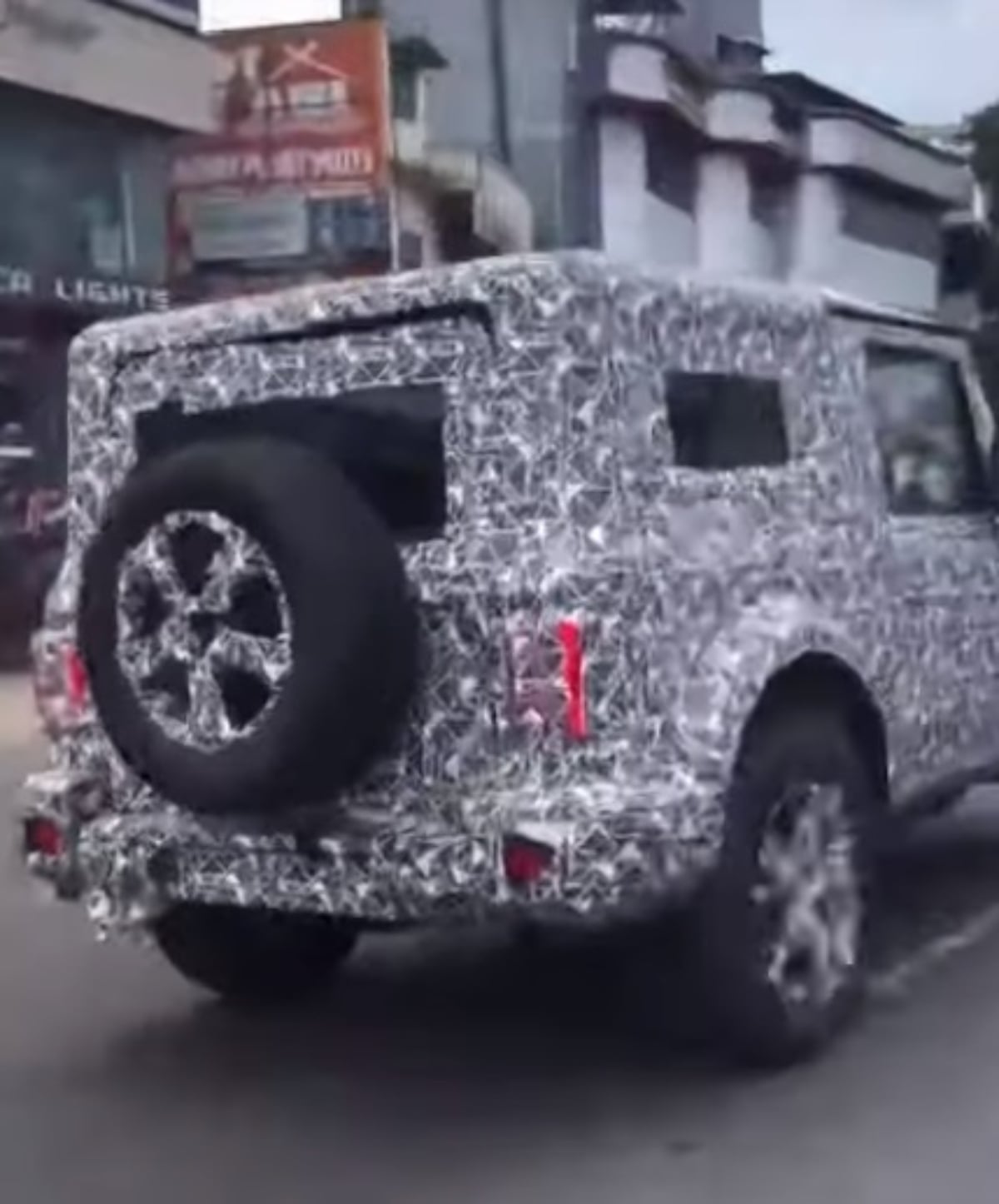 2020 Mahindra Thar Spied With 17 Inch Alloy Wheels And Led