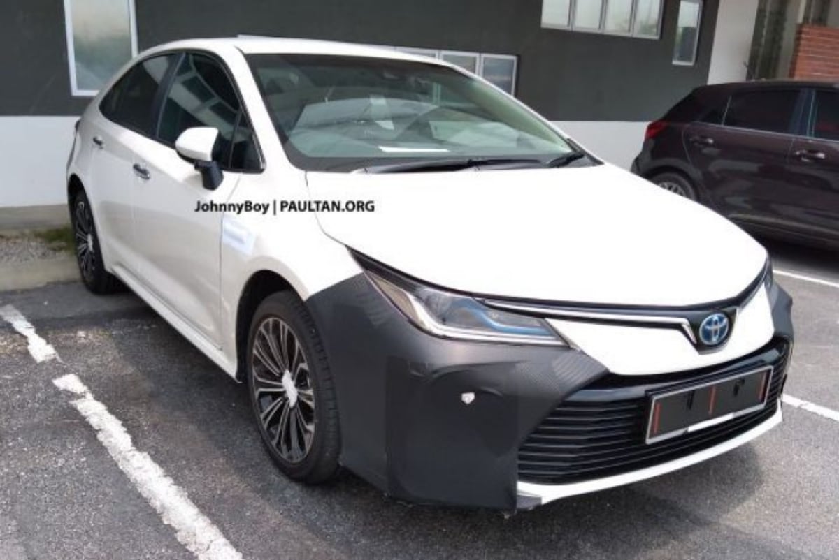 2020 Toyota Corolla Altis Hybrid Image