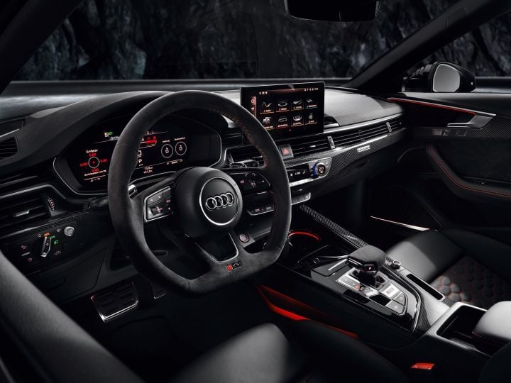 2020 Audi RS4 Avant Interiors