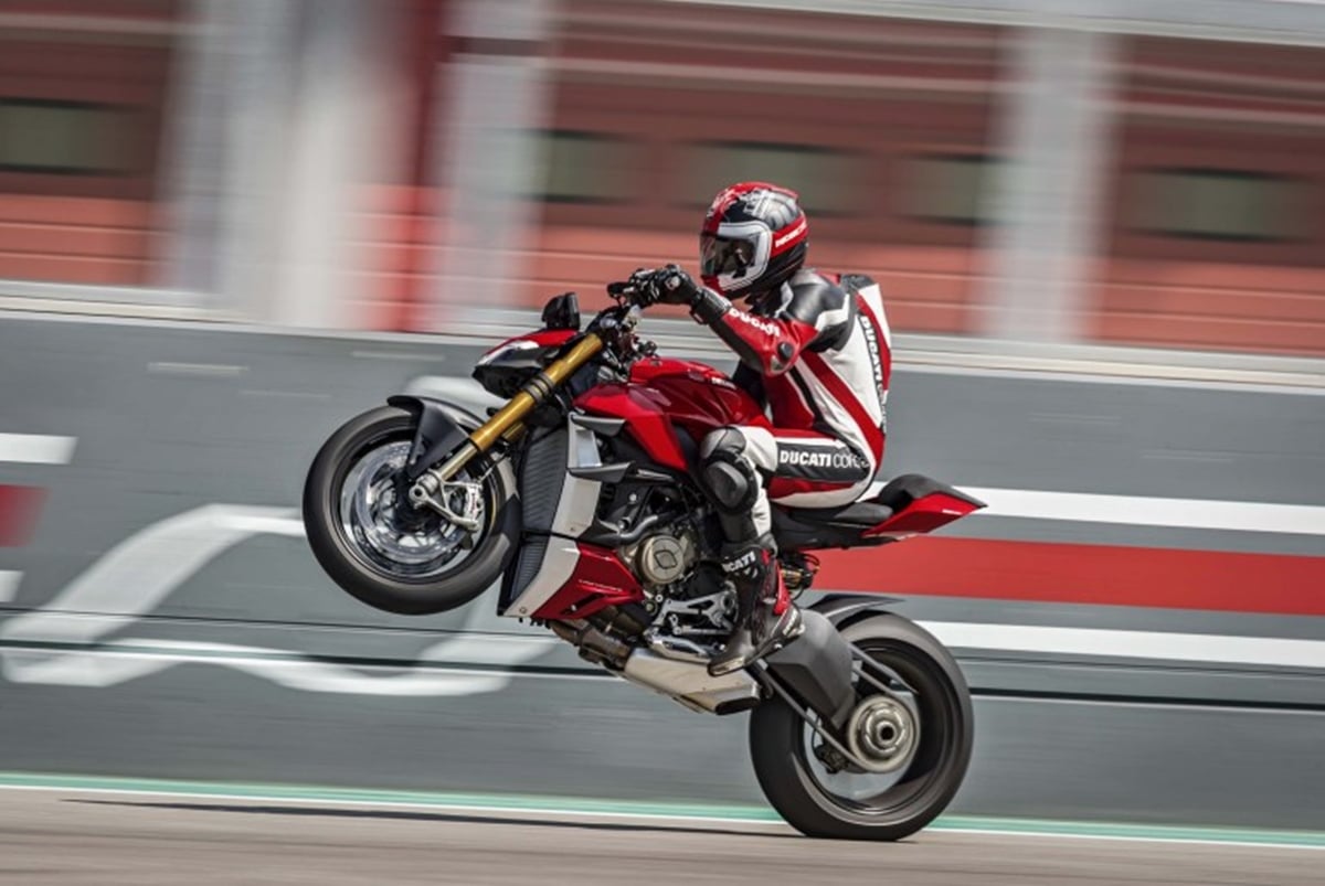 Ducati-Streetfighter-V4-1-1