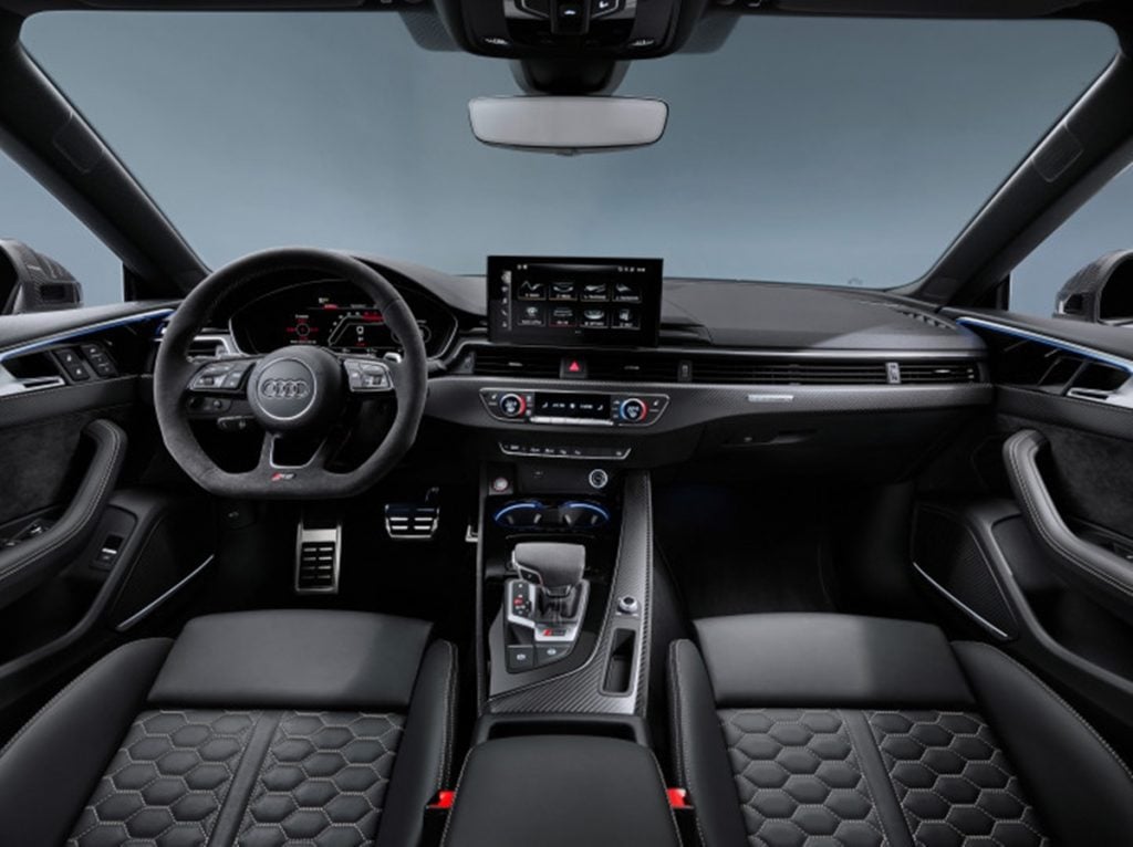 Audi RS5 facelift Interiors