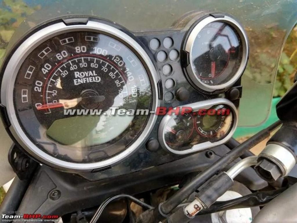 The BS-6 Royal Enfield Himalayan will likely get switchable ABS as well. 