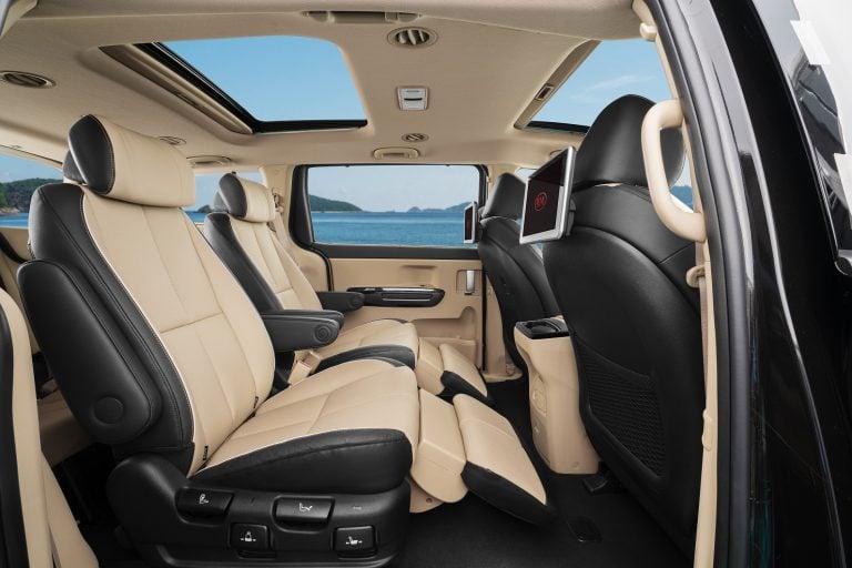 Kia Carnival Variants, Features, Engine Specs And Seating Options