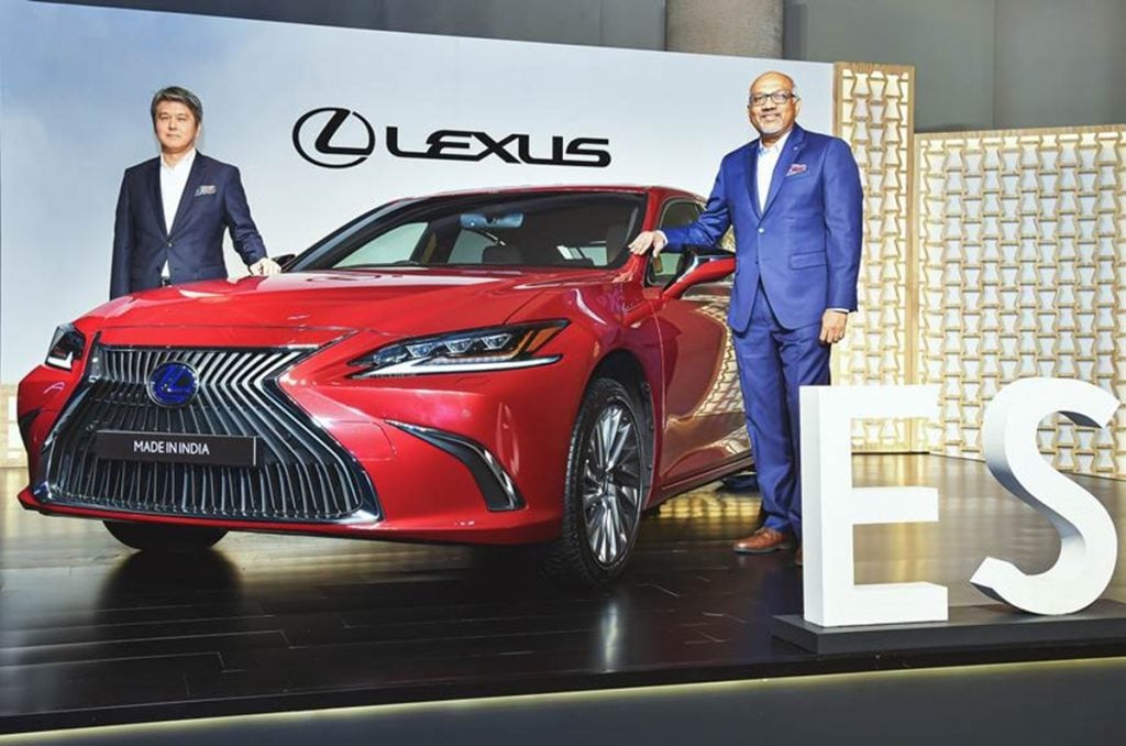 BS6 Lexus ES hybrid sedan launched in India for a starting price of Rs. 51.90 lakhs.