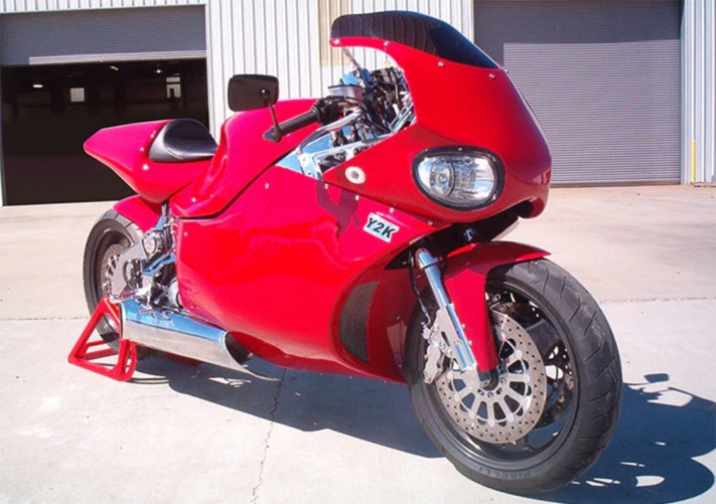 This Motorcycle is Fitted with a Helicopter Engine 445kmph Top Speed