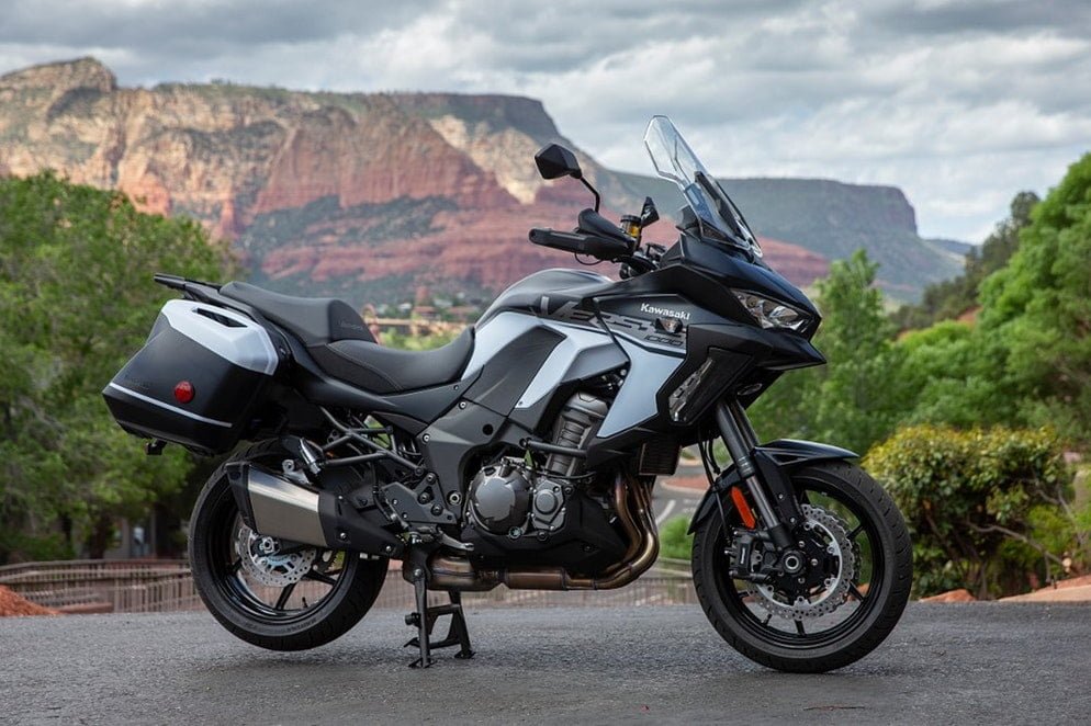 The Kawasaki Versys 1000 is a true competitor for the BMW F 900 XR in India and is available at near about the same price. 