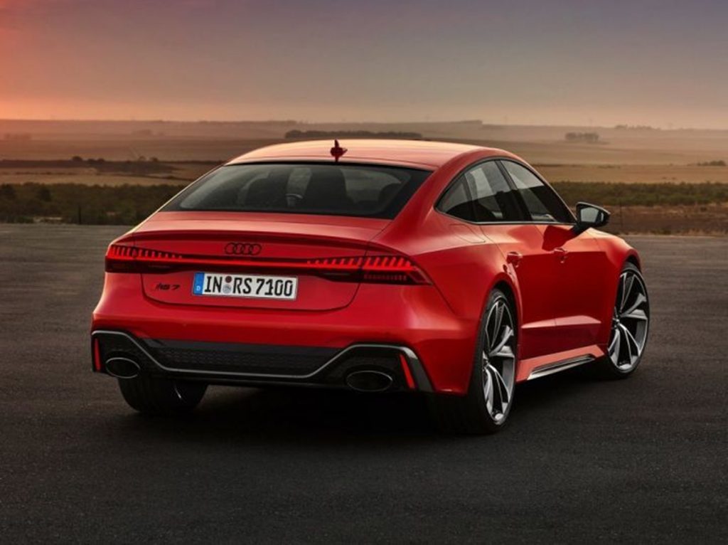 L'Audi RS7 devrait coûter environ Rs 1,8 crores en Inde. 