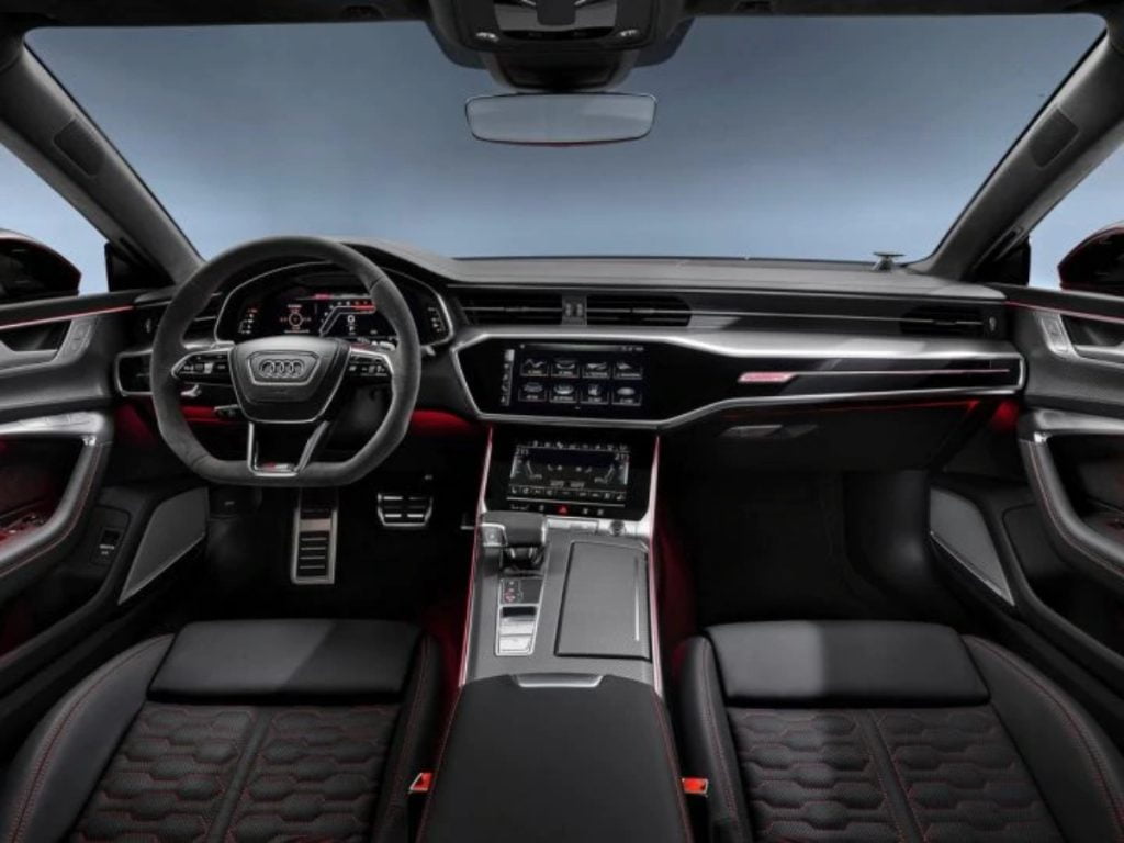 Intérieur de l'Audi RS7 2020. 