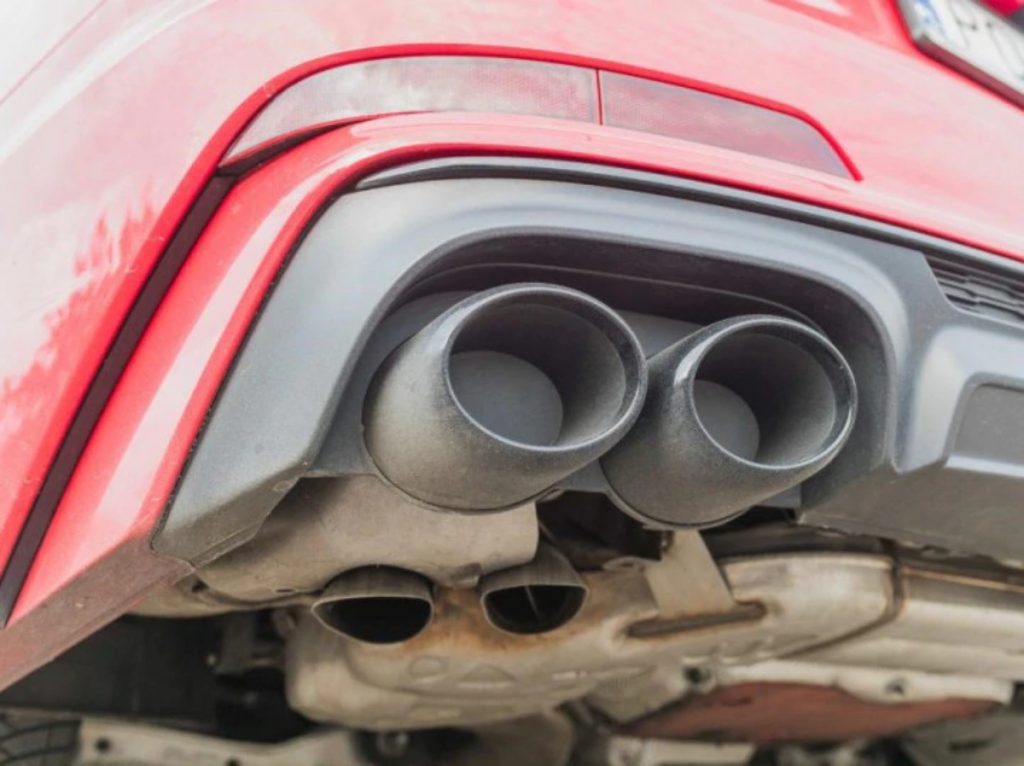 The reason and logic behind fake exhaust vents with the original ones just underneath them is still unclear to us.