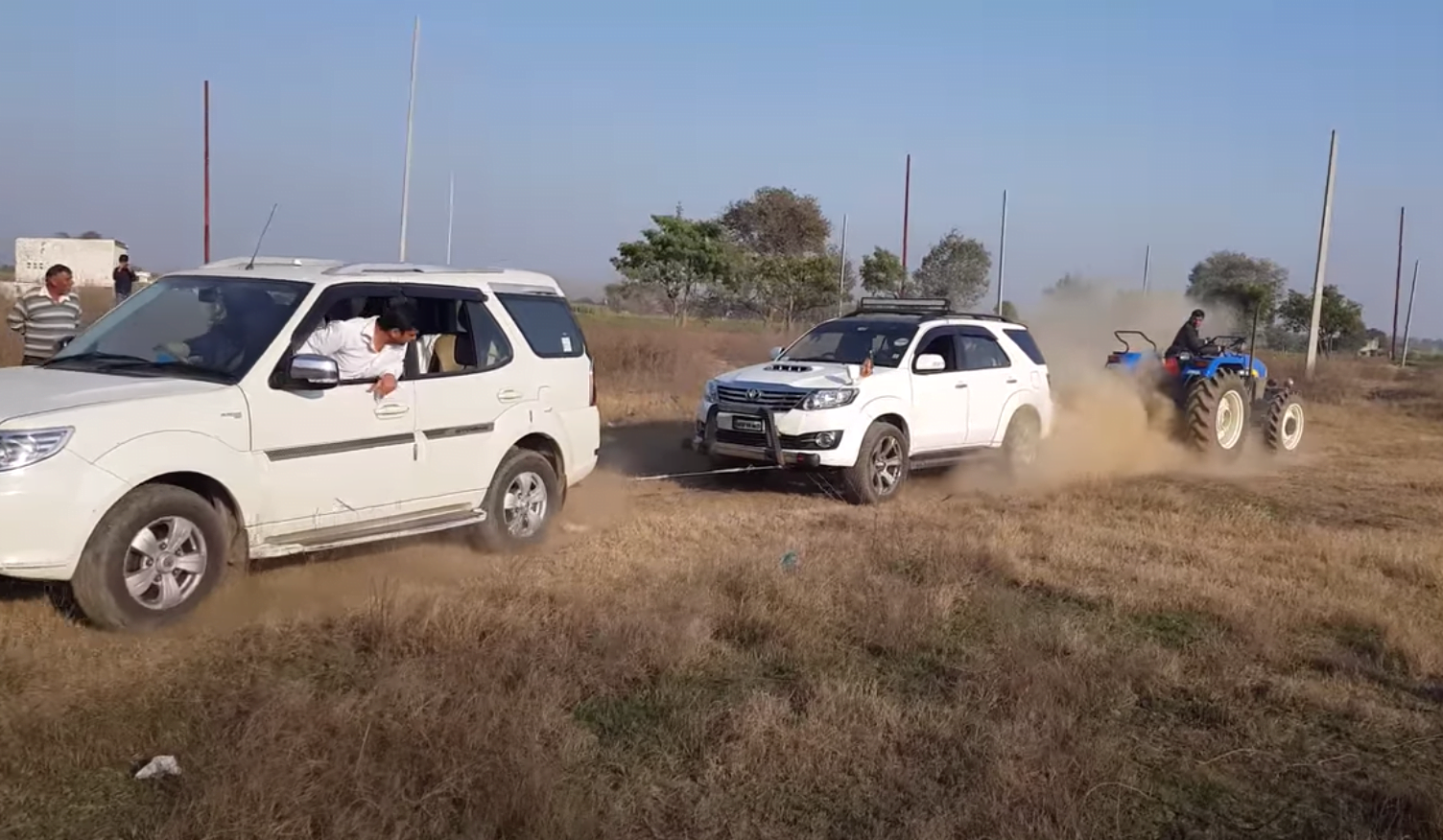 Tata Safari Vs Toyota Fortuner