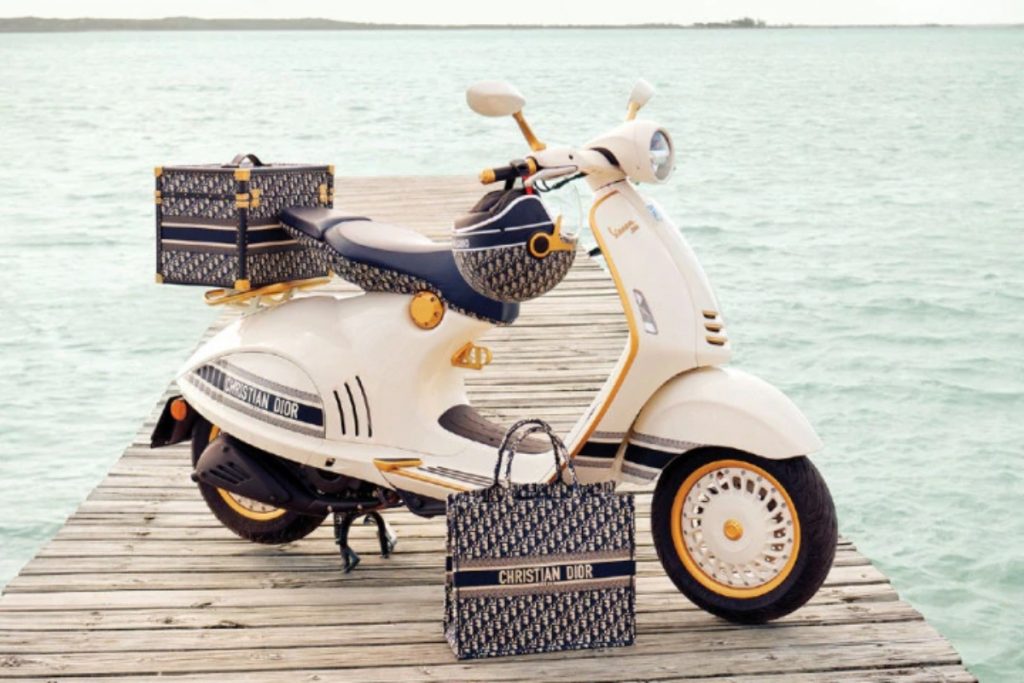 vespa emporio armani