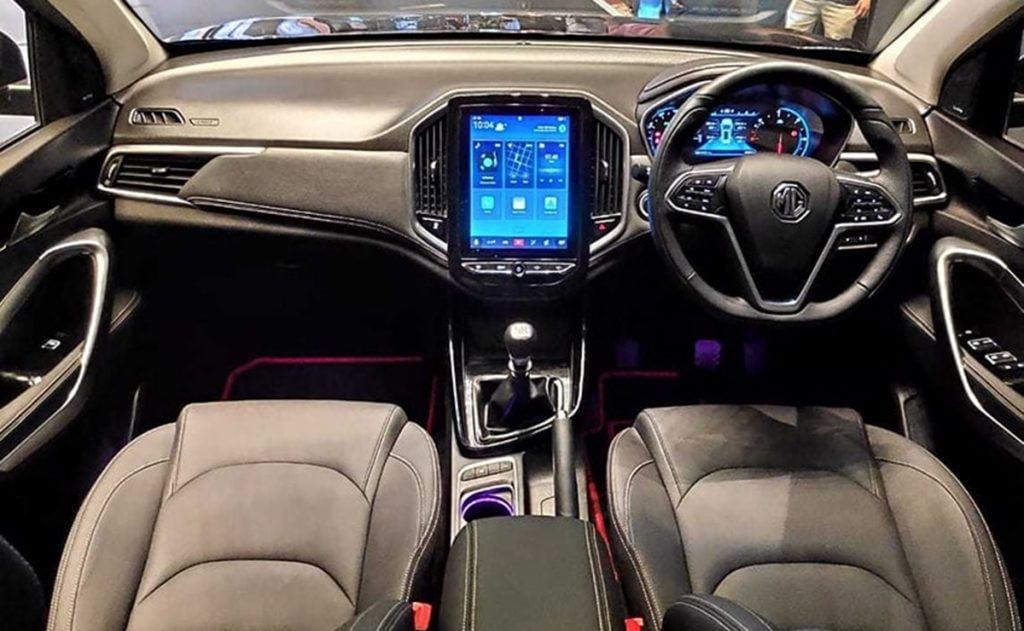 MG Hector Plus interiors.