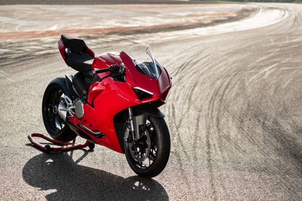 The Ducati Panigale V2 is powered by a 955cc L-Twin engine that produces 155PS and 104Nm of torque.