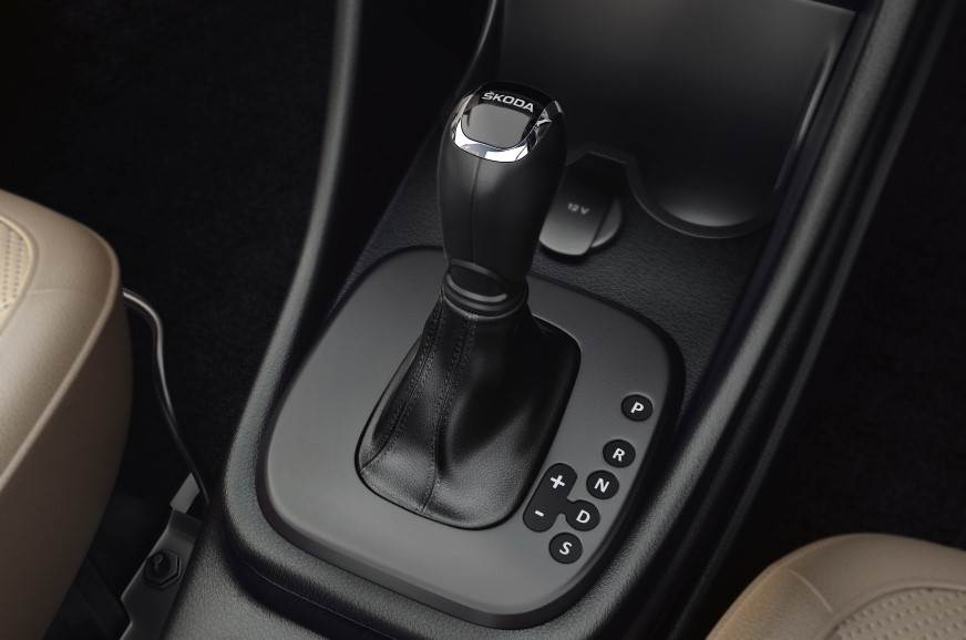 The new automatic gearbox option is a 6-speed torque converter automatic transmission. 