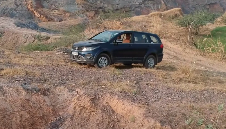 tata hexa