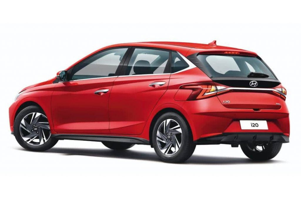 With a range of engine and gearbox options, the new i20 is available in a total of 24 versions.