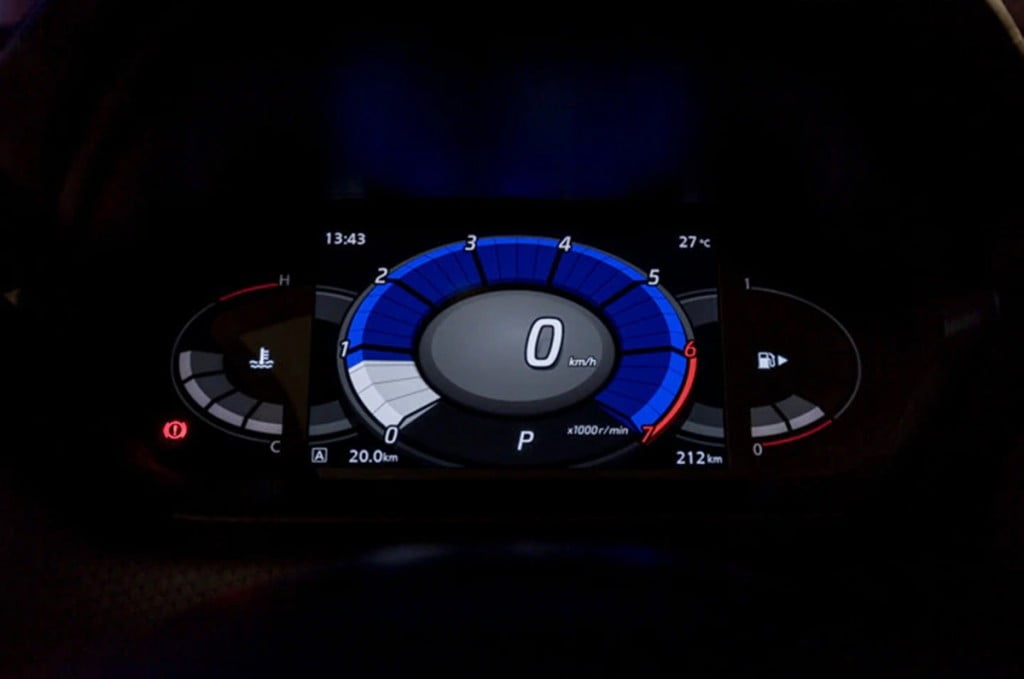 The fully-digital 7-inch TFT instrument console is one of the coolest in the business and shows a ton of information. 