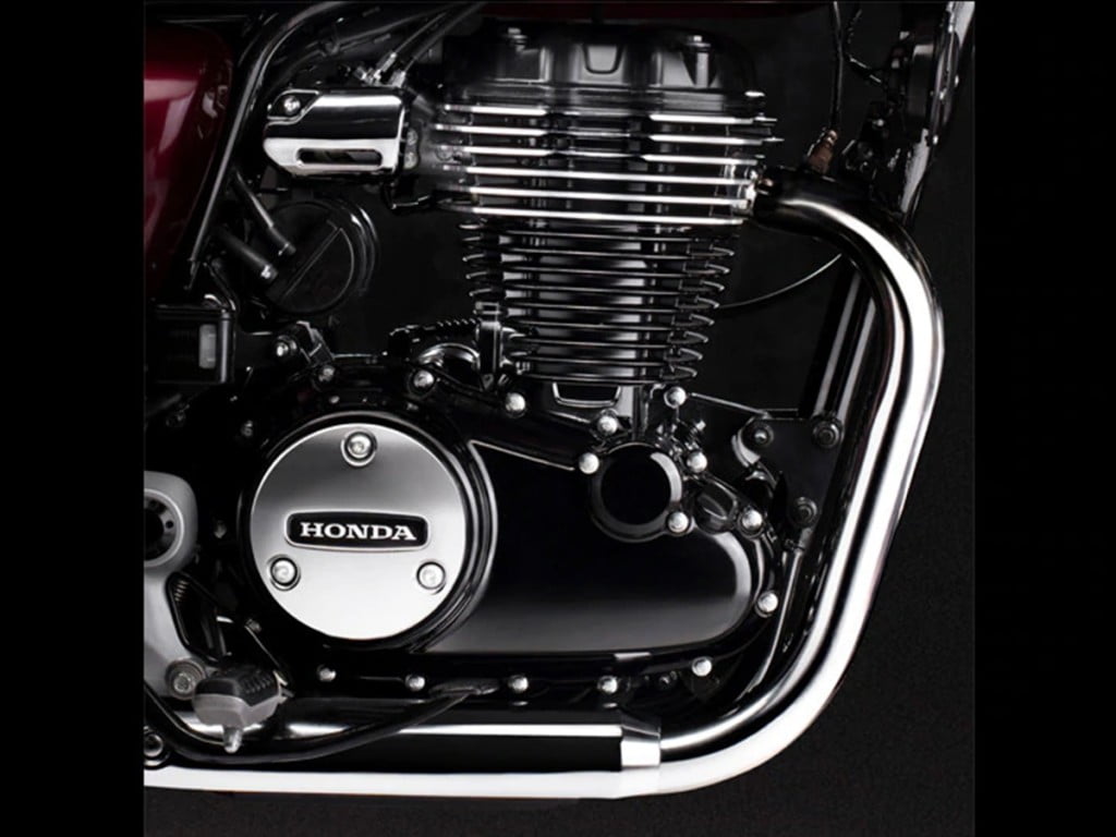 This Honda H'ness CB350 is powered by a brand new 348.36cc counter-balanced single-cylinder air-cooled long-stroke engine.