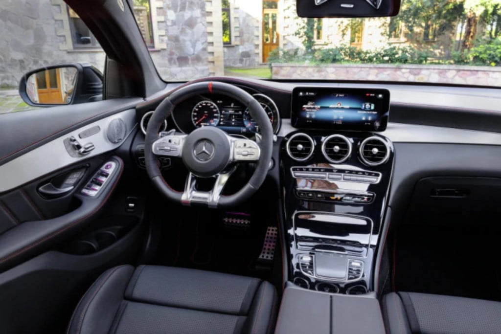 Mercedes-AMG GLC 43 Coupe Interiors