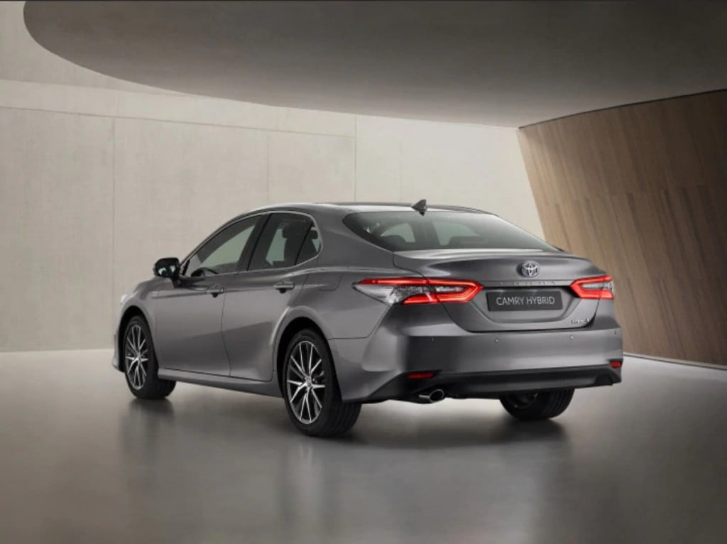 Le lifting de la Camry Hybrid devrait arriver en Inde en 2021. 