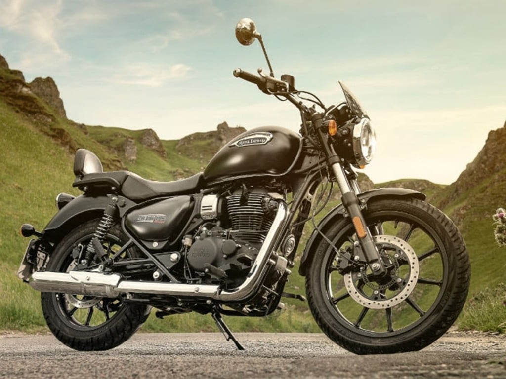 Royal Enfield propose des tonnes d'options de personnalisation avec le nouveau Meteor 350 avec une longue liste d'accessoires officiels. 