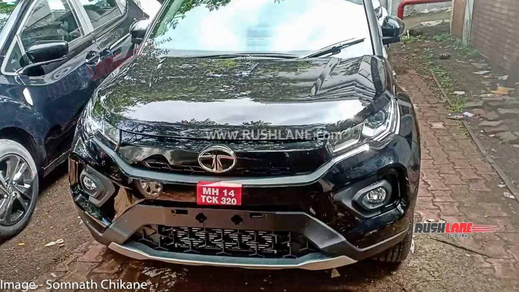 Tata Nexon Dark Edition