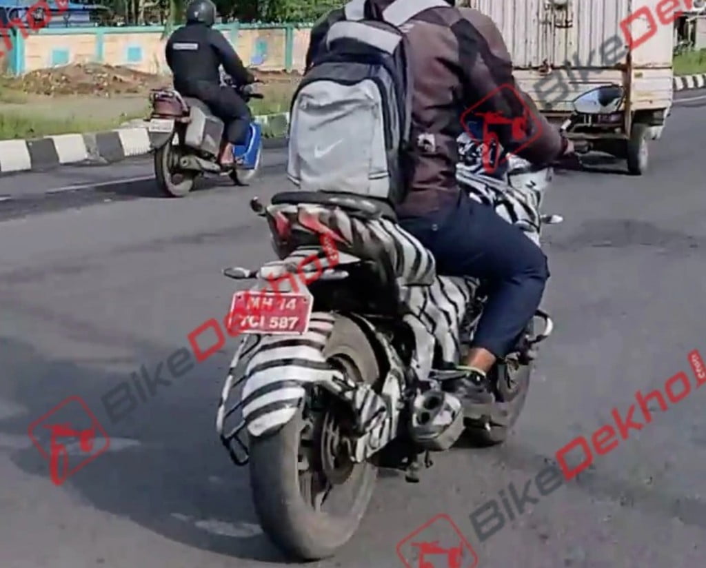 Bajaj Pulsar 250F Spy Details