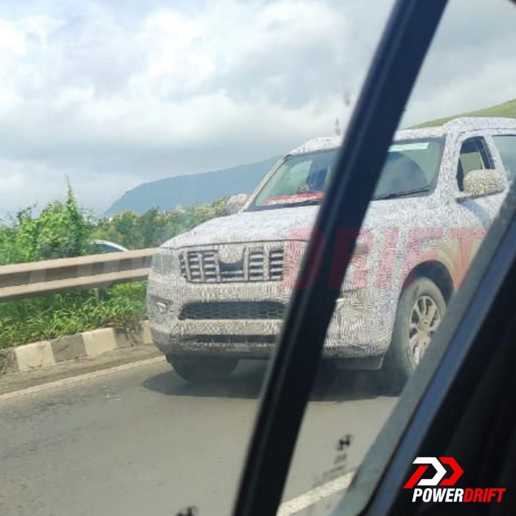 2022 mahindra scorpio front three quarters spy image