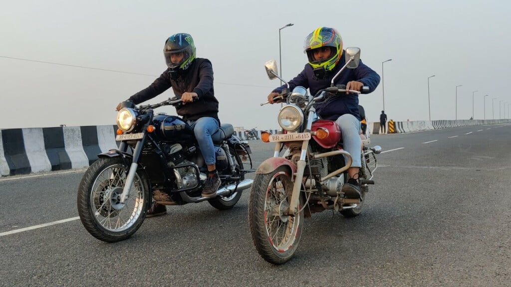Avenger jawa drag race Car Blog India Avenger Jawa Drag Race