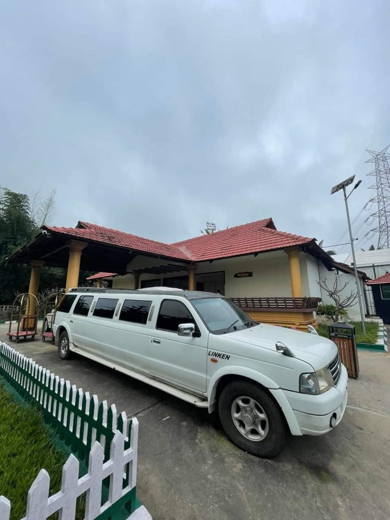 India's Longest Ford Endeavour