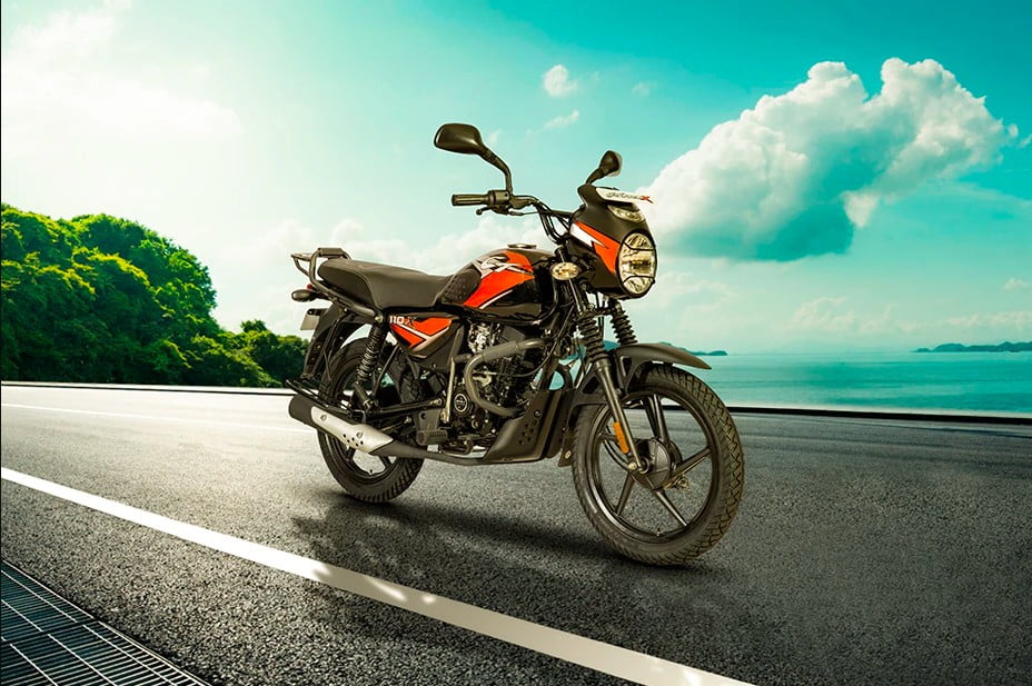 Bajaj CT110X Front Three Quarters