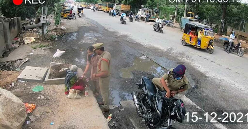 police act of kindness old lady