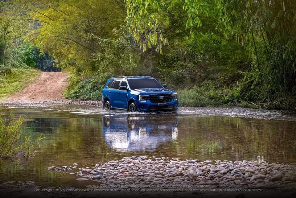 2022 ford endeavour images blue front three quarters off roading - water wading