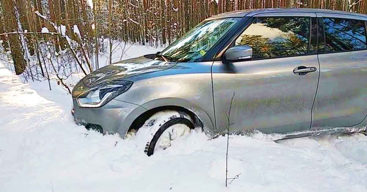 suzuki swift 4x4 in deep snow