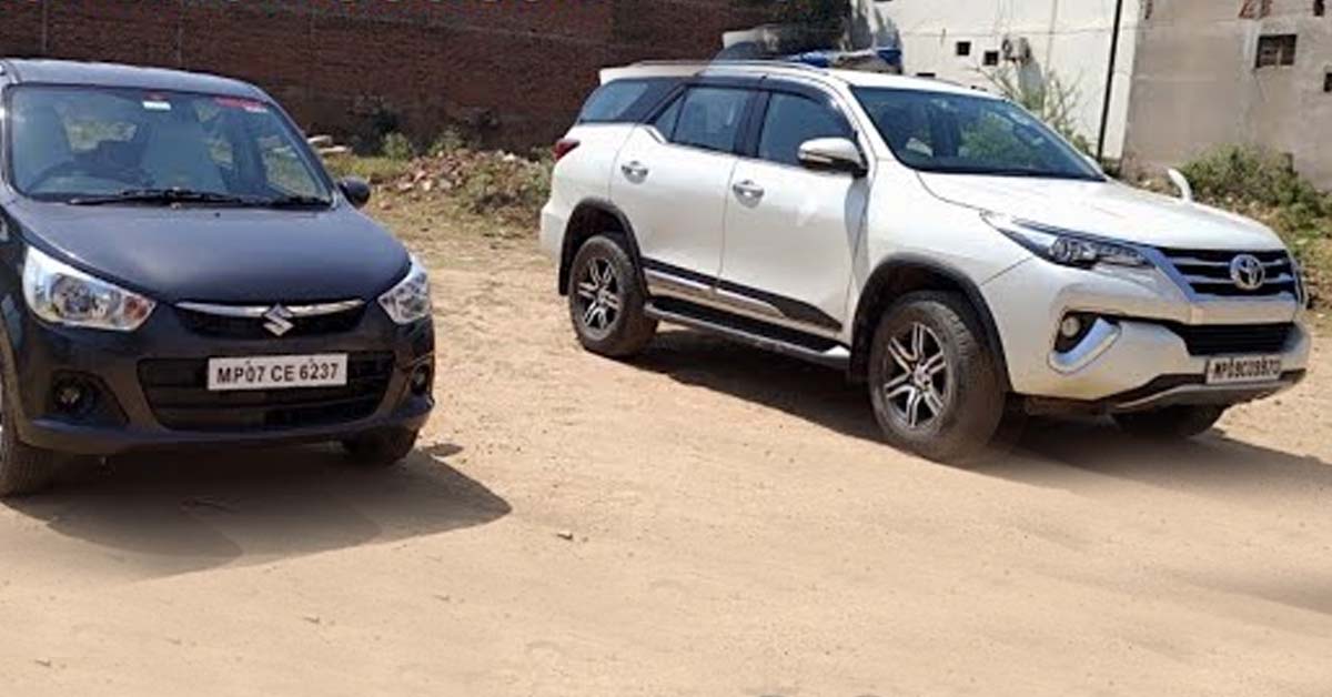 toyota fortuner alto k10 parked sunlignt