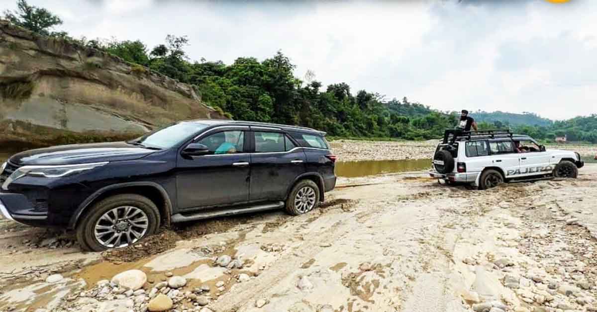 toyota fortuner towing mitsubishi pajero sfx