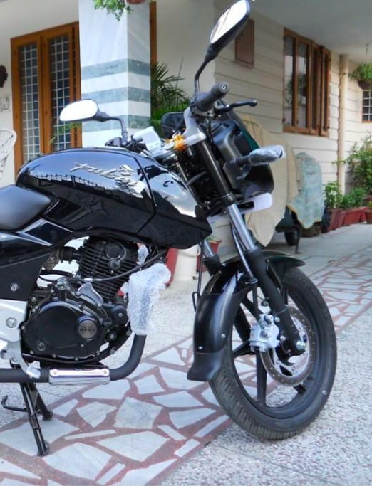 pulsar 180 round headlight